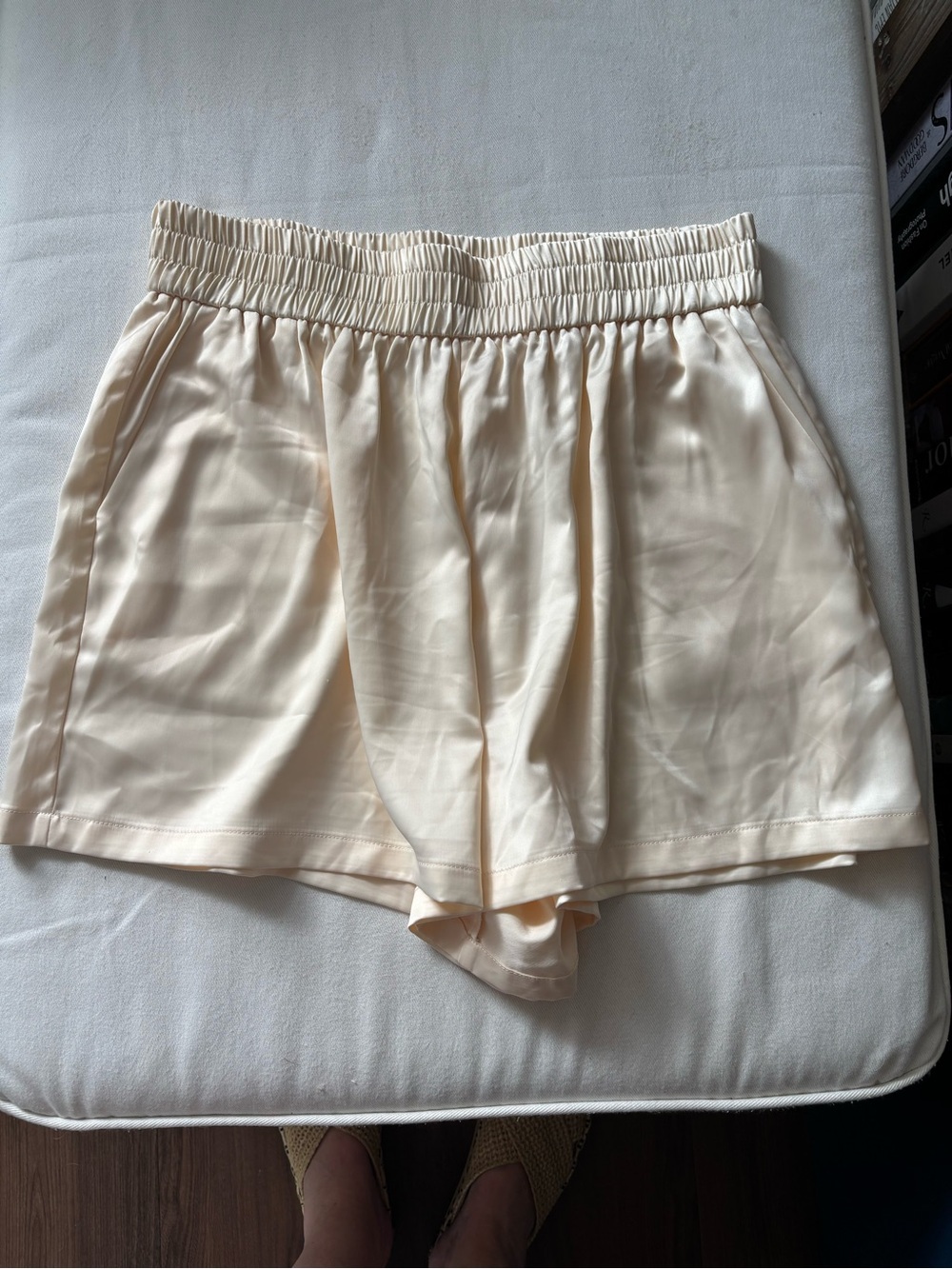 Brunette The Label Cream Satin Elastic-Waist Sleep Shorts